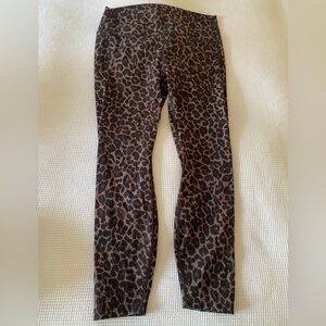 Varley leopard print leggings in excellent condition